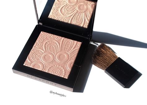 burberry fresh glow highlighter illuminating powder|burberry fresh glow.